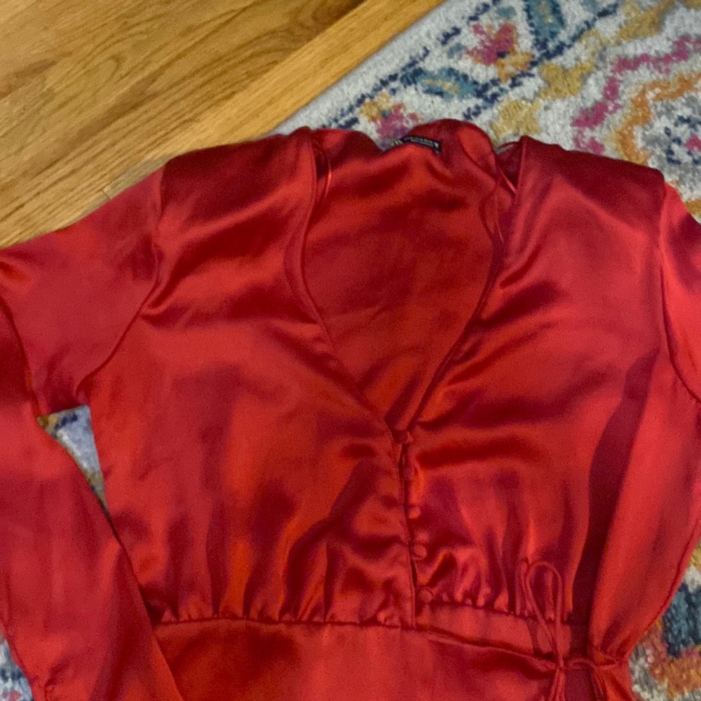 Long sleeve satin dress Zara